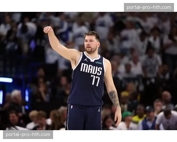 凯尔特人失利探因:末节区域联防被东契奇精准传球洞穿 凯尔特人失利探因:末节区域联防被东契奇精准传球洞穿